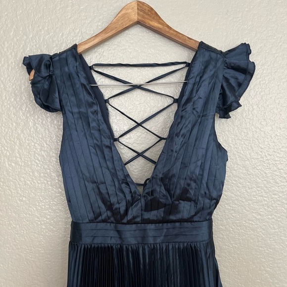 NWOT Exceptional Drama Navy Blue Satin Lace-Up Pleated Maxi Dress - Picture 4 of 11